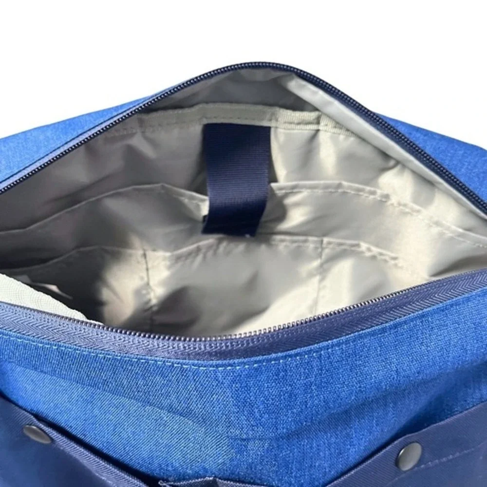 Lands‎ End Everyday Messenger Bag Size 11x15 Laptop Inner Outer Pockets Utility